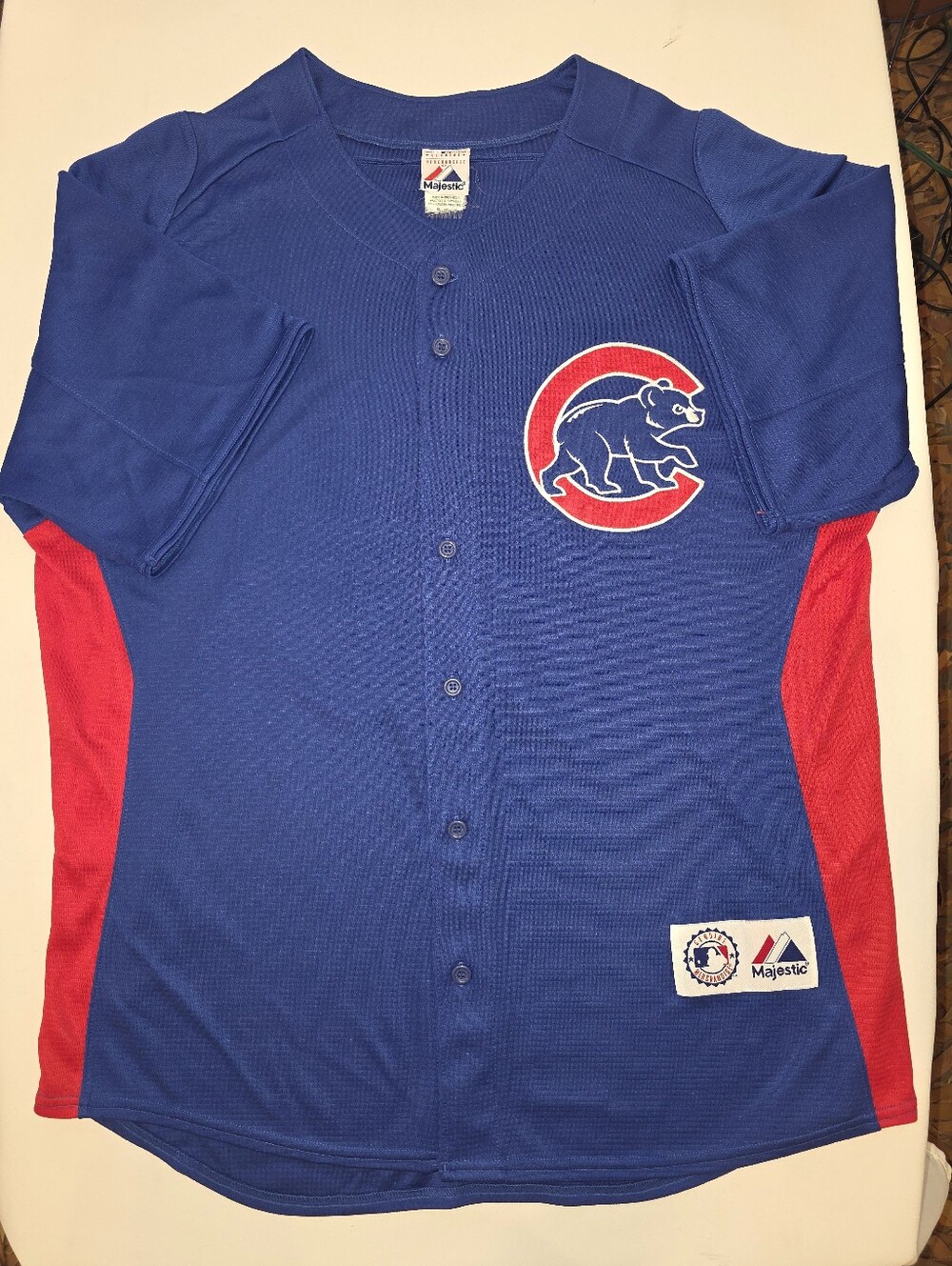 Majestic Blue and Red Cubs Button-Front Men's XL Jersey
